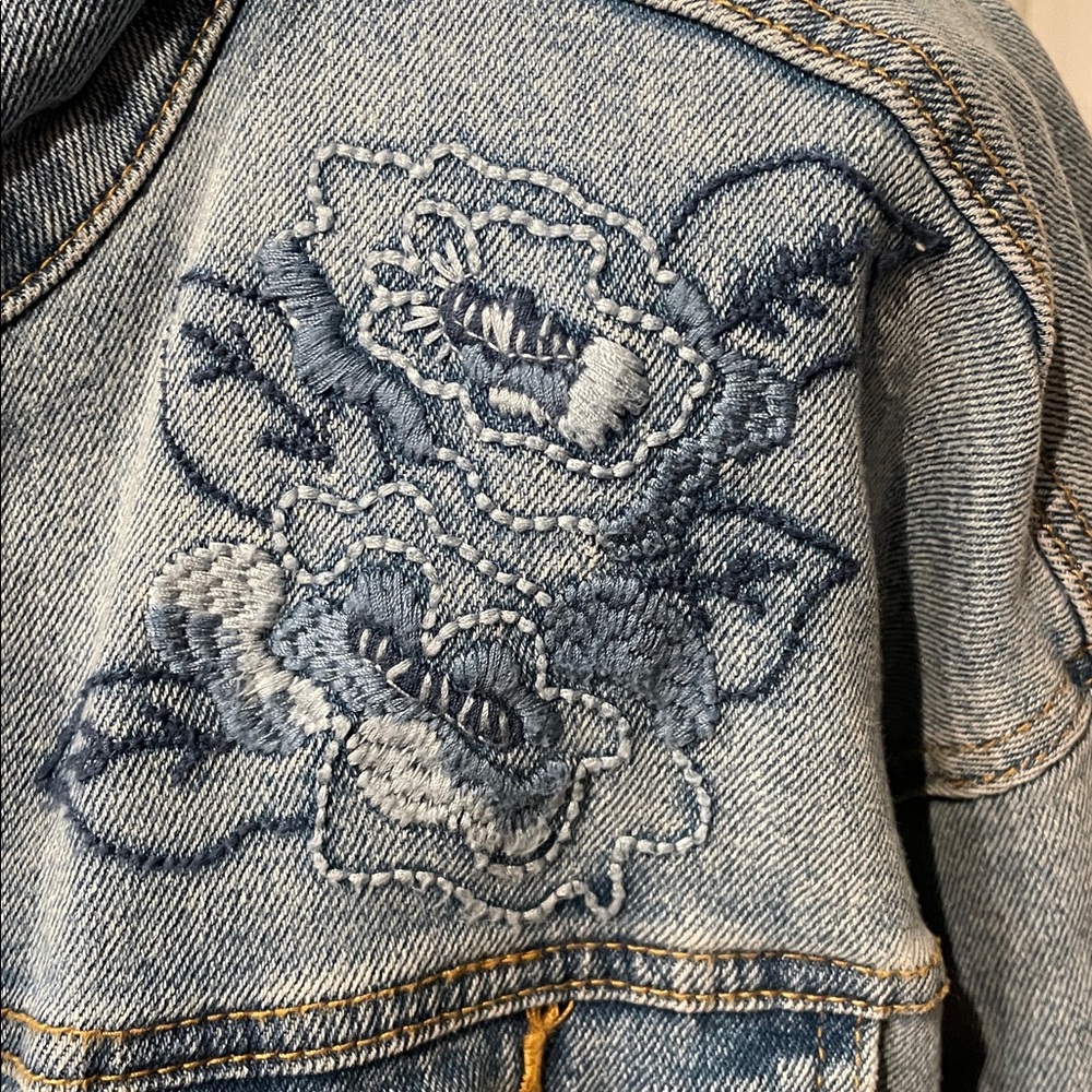 Universal Thread Light Blue Denim Jacket (E) - image 3